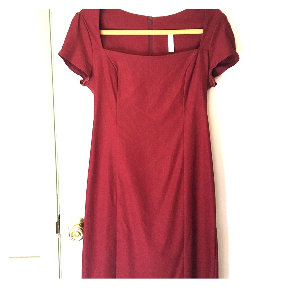 Sleek it Out ModCloth Red Dress Size L